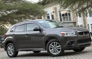 Mitsubishi RVR 2.0 2011 Gray