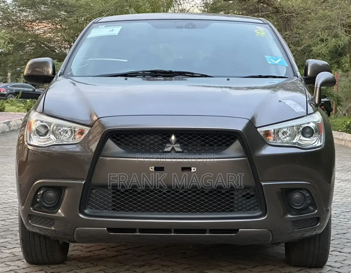 Mitsubishi RVR 2.0 2011 Gray
