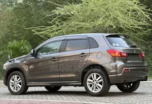 Mitsubishi RVR 2.0 2011 Gray