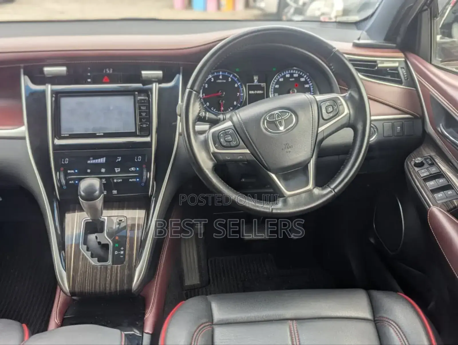 Toyota Harrier 2.0 4WD 2014 Black