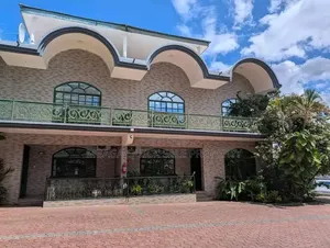 Furnished 4bdrm Villa in Oyster Bay for rent