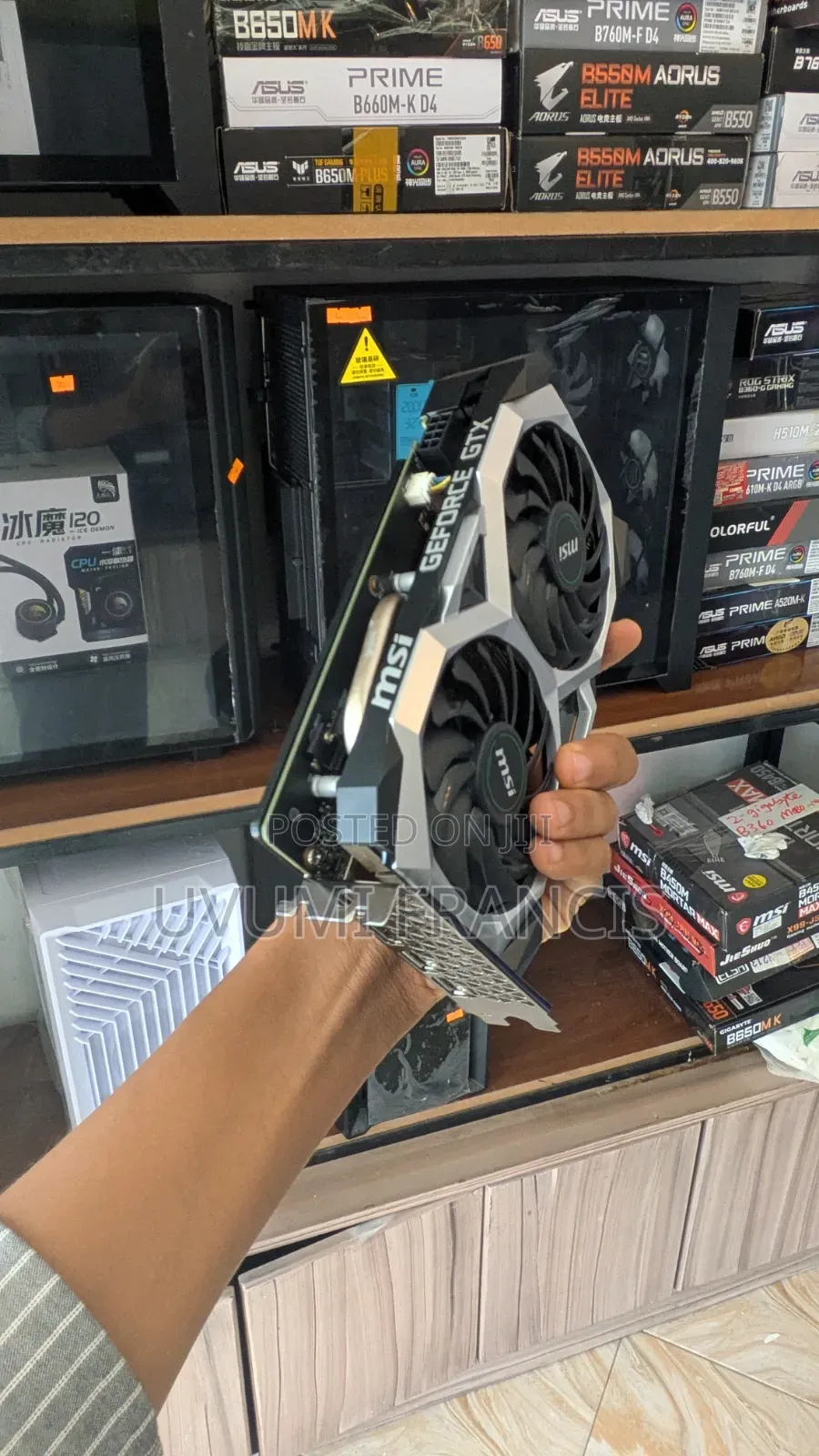 Geforce GTX 1660 .