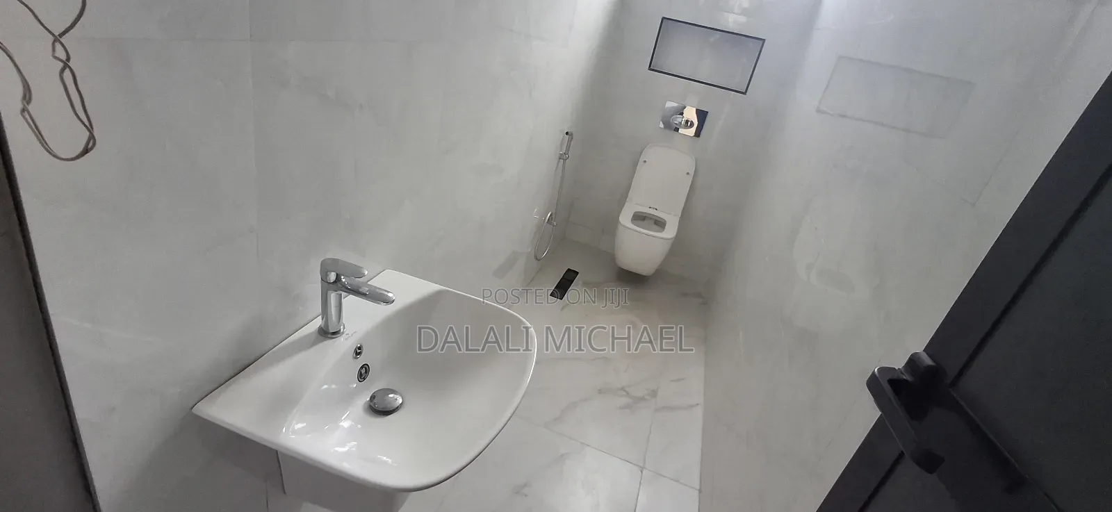 6bdrm House in Mbweni Jkt for sale