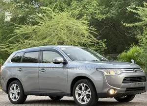 Mitsubishi Outlander 2014 Gray