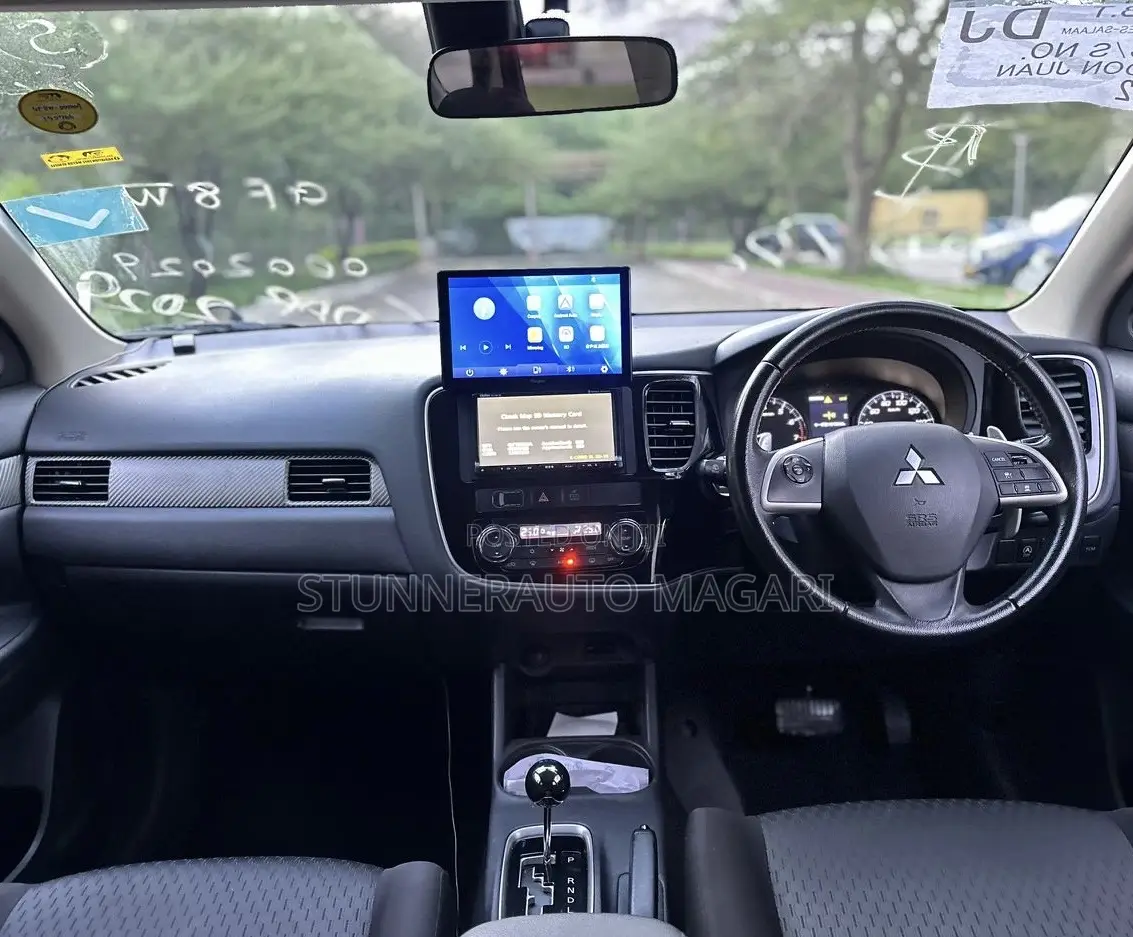 Mitsubishi Outlander 2014 Black