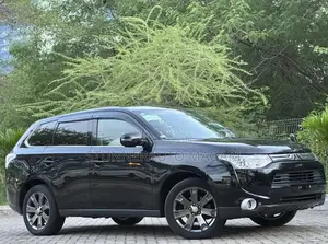 Mitsubishi Outlander 2014 Black