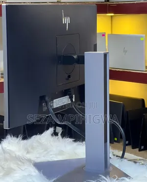 *Hp E223 Flameless Monitor* Full Display 22