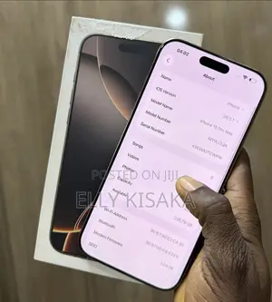 New Apple iPhone 16 Pro Max 256 GB Gold