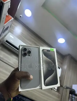 New Apple iPhone 15 Pro Max 256 GB Gray
