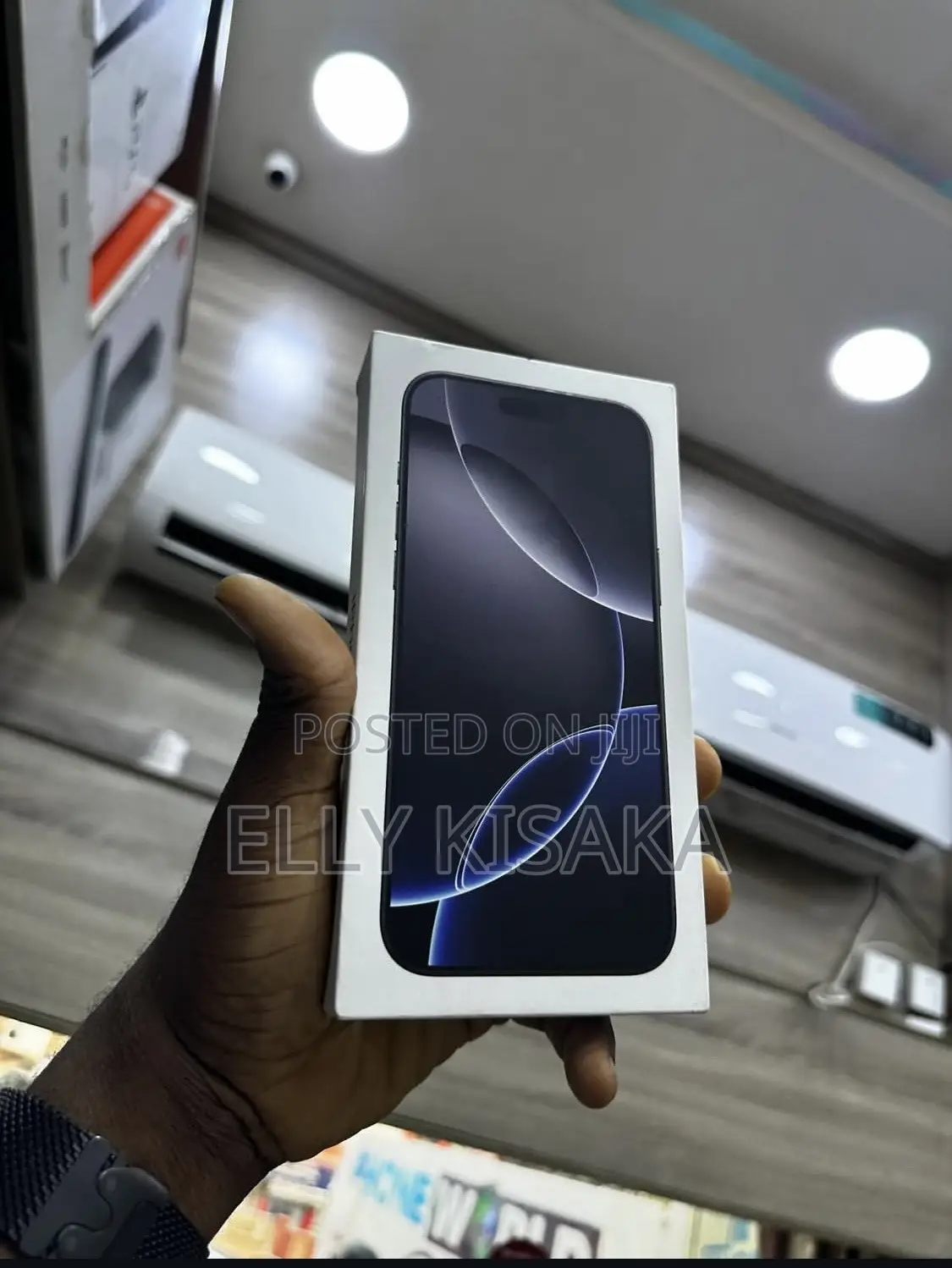 New Apple iPhone 16 Pro Max 256 GB Black