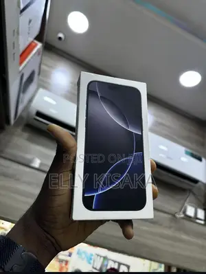 New Apple iPhone 16 Pro Max 256 GB Black