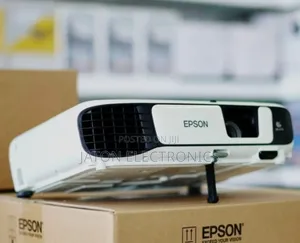 Epson Projectors S04