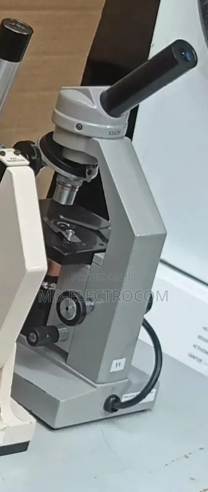 Edmund Scientific Student Compound Microscope.