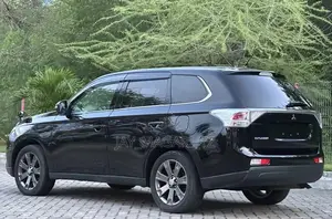 Mitsubishi Outlander 2014 Black