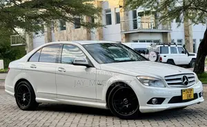 Mercedes-Benz C-Class 2009 White