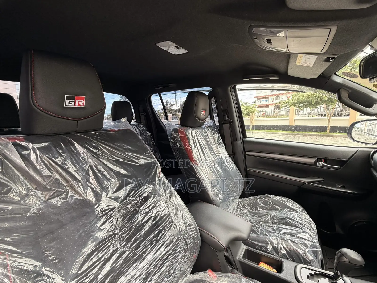 Toyota Hilux 2023 Black
