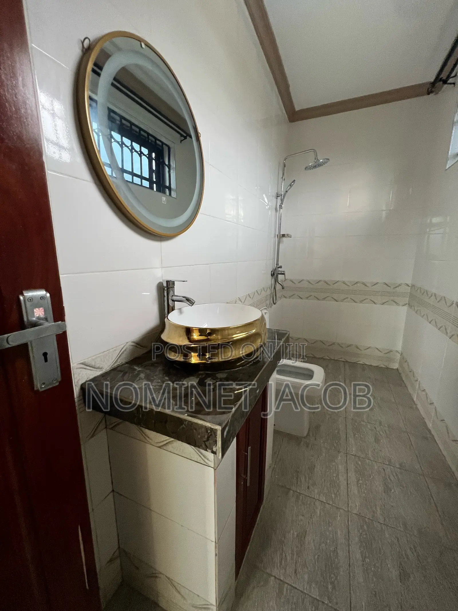 Furnished 5bdrm House in Ununio Beach Dar Es, Kunduchi for rent
