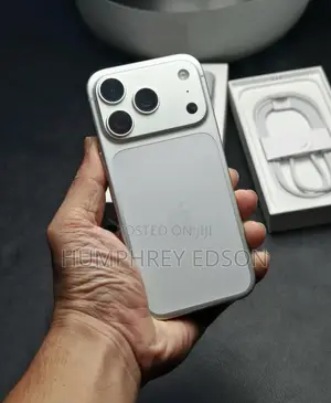 New Apple iPhone 17 Pro 256 GB Silver