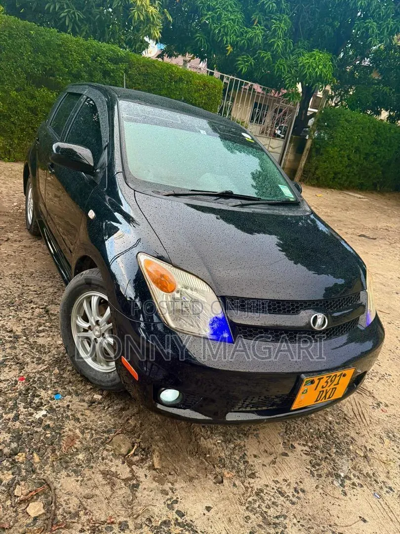 Toyota IST 2006 Black