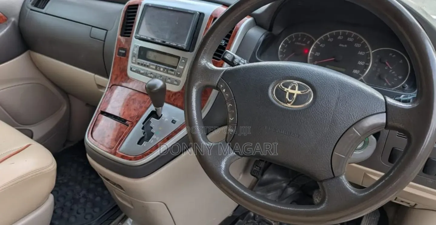 Toyota Alphard 2004 White