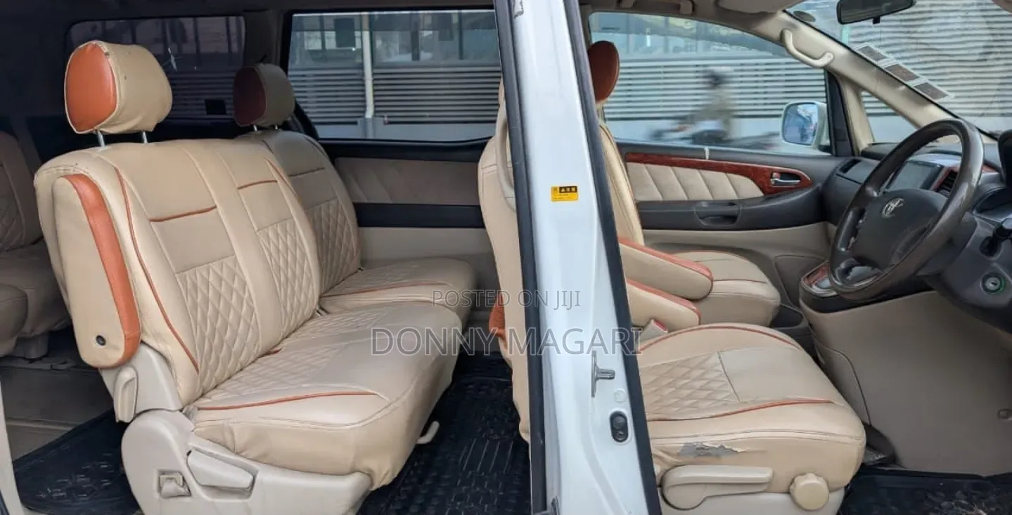 Toyota Alphard 2004 White