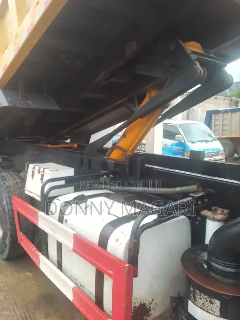 Faw Tipper