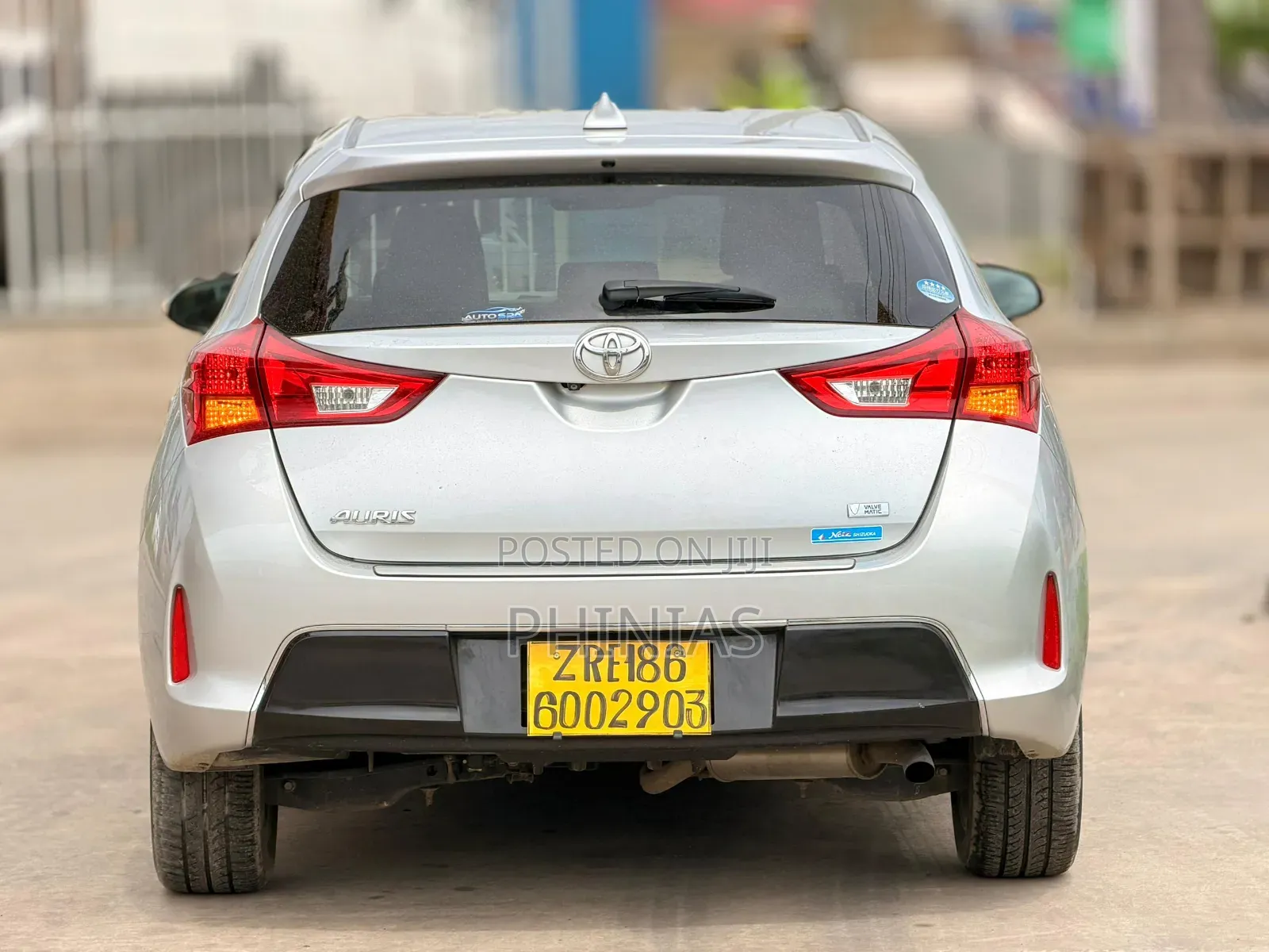 Toyota Auris 2013 Silver