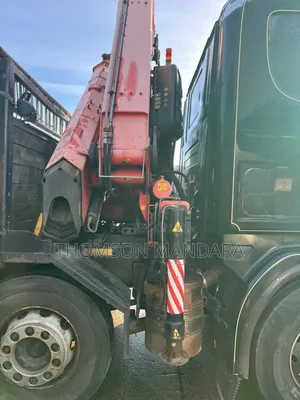 Scania 124 8x2 Crane Flatbed