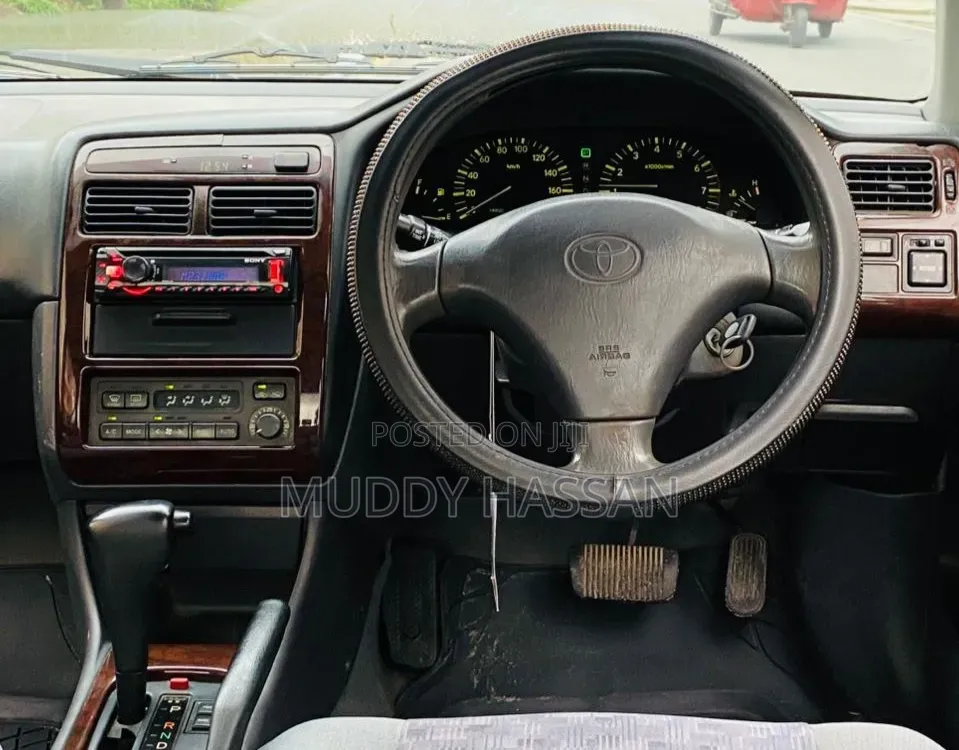 Toyota Carina 2001 Silver