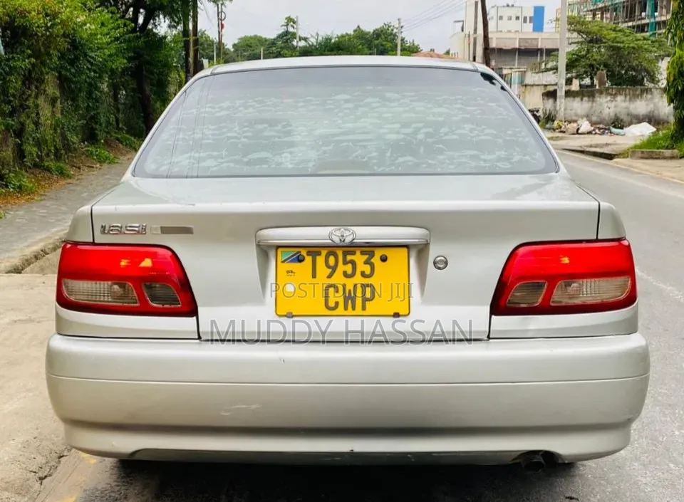 Toyota Carina 2001 Silver