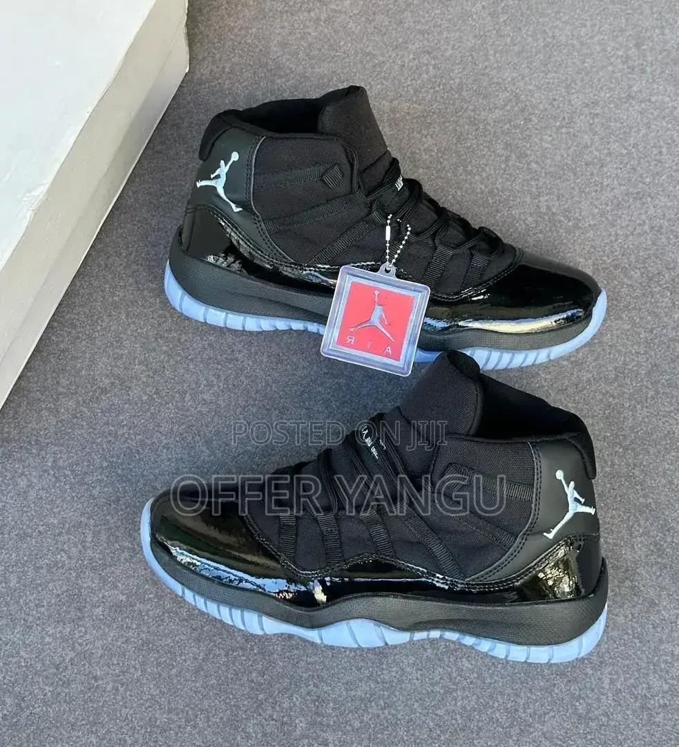 Jordan 11 Sneakers
