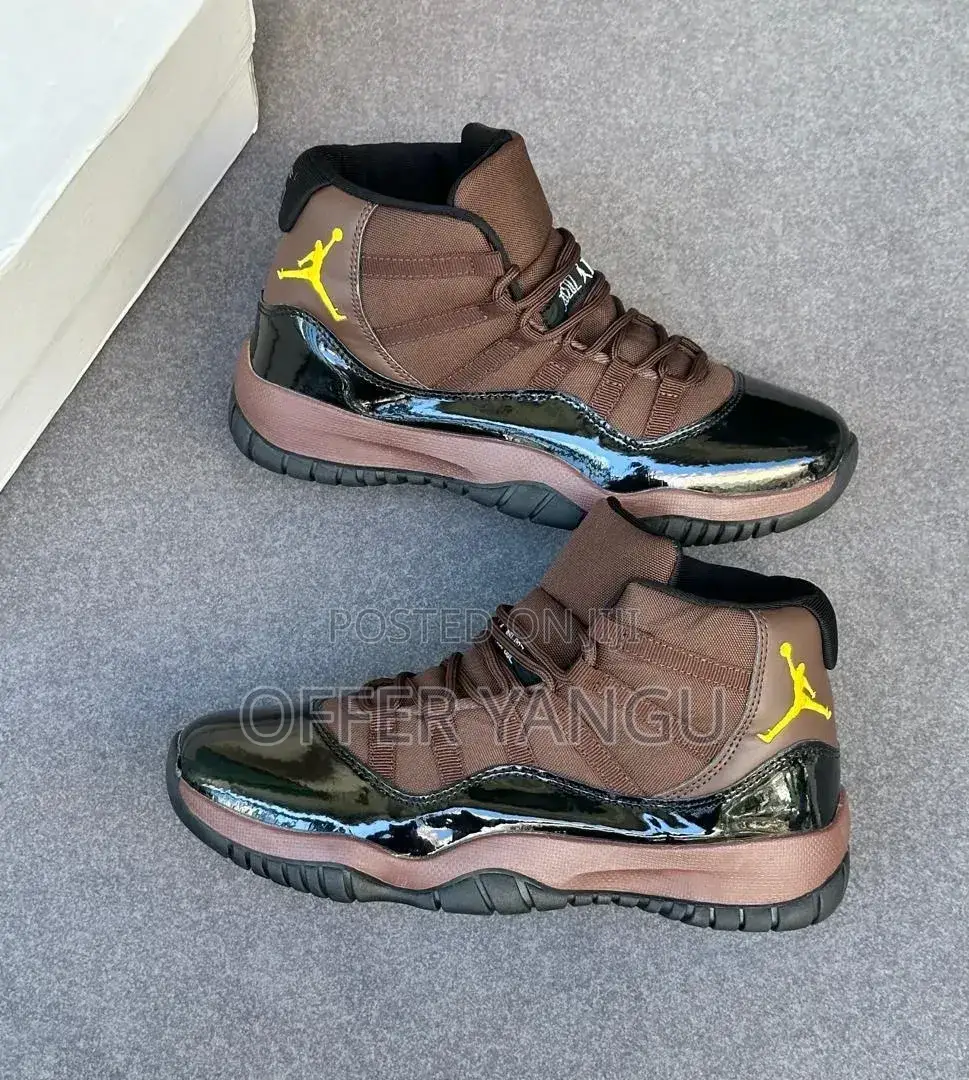 Jordan 11 Sneakers