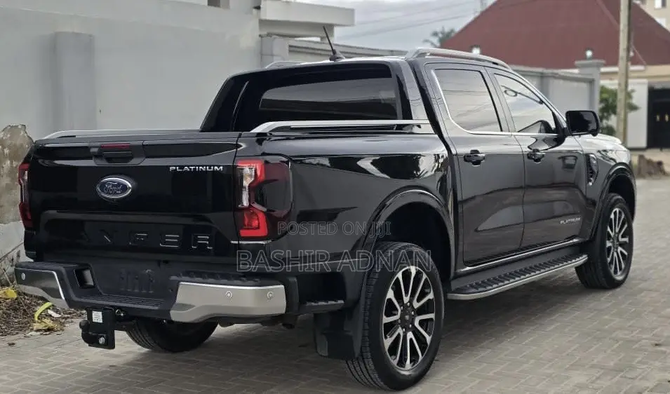 Ford Ranger 2025 Black