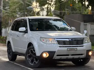 Subaru Forester 2009 White