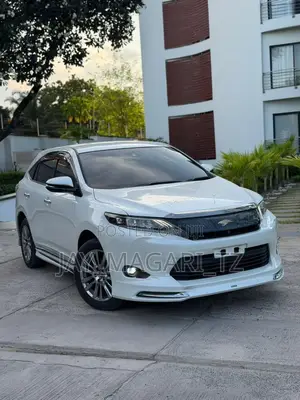 Toyota Harrier 2016 White