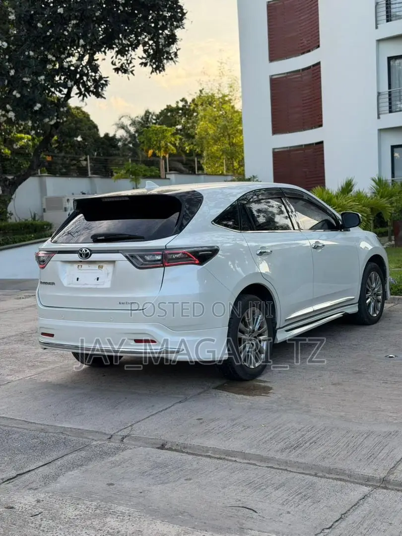 Toyota Harrier 2016 White