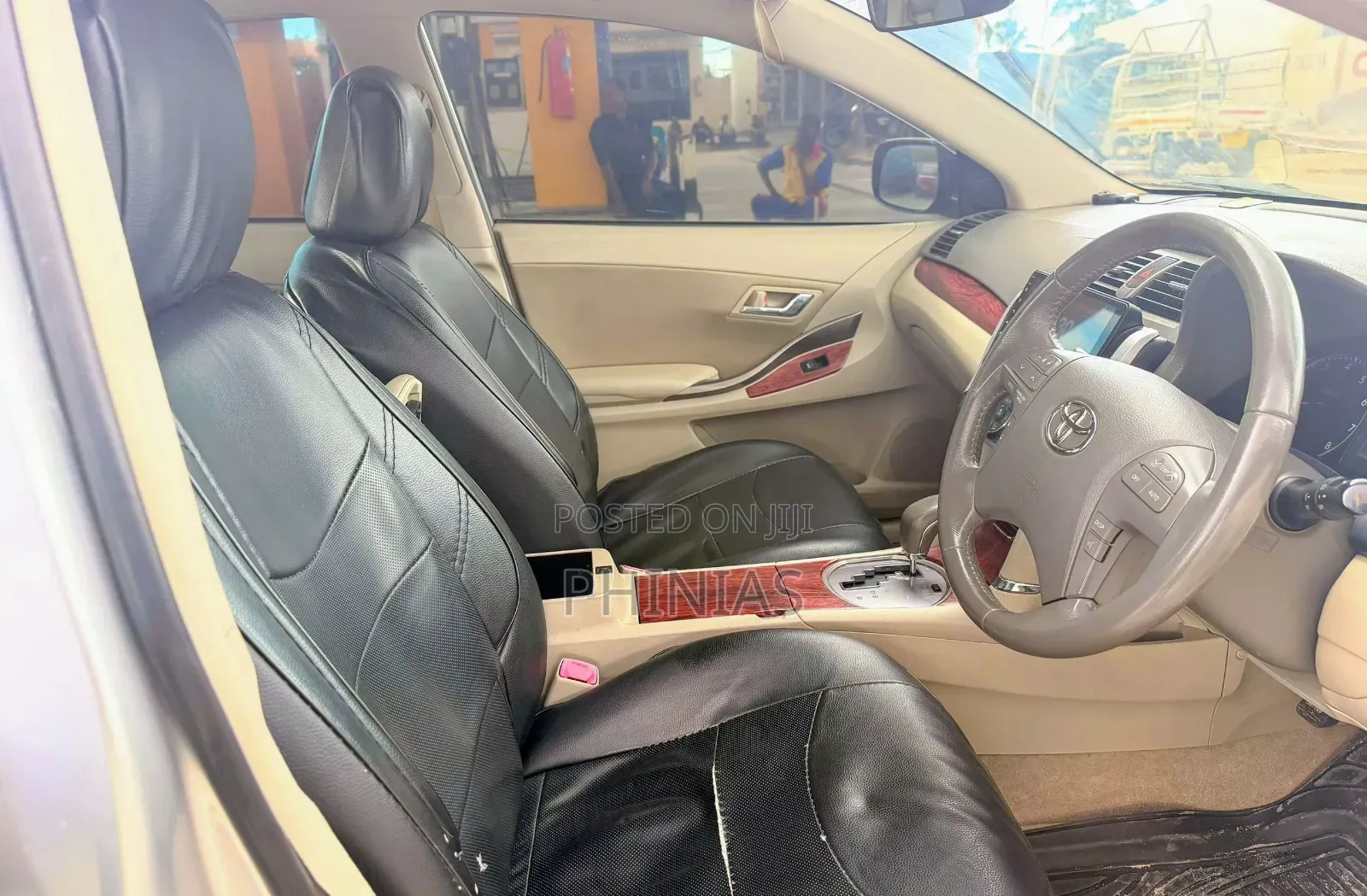 Toyota Premio 2009 Silver