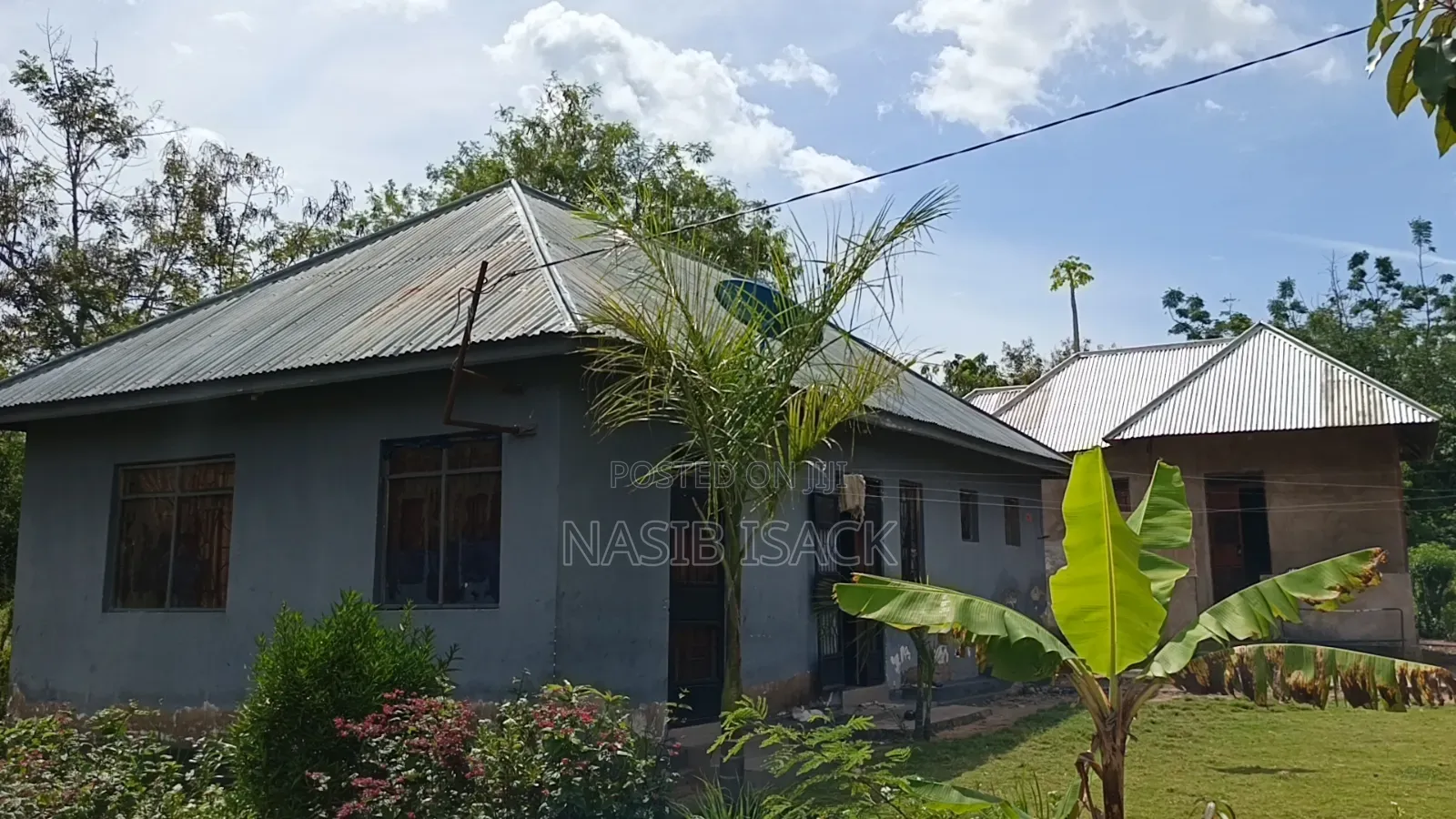 Furnished 5bdrm House in Mkolani for sale