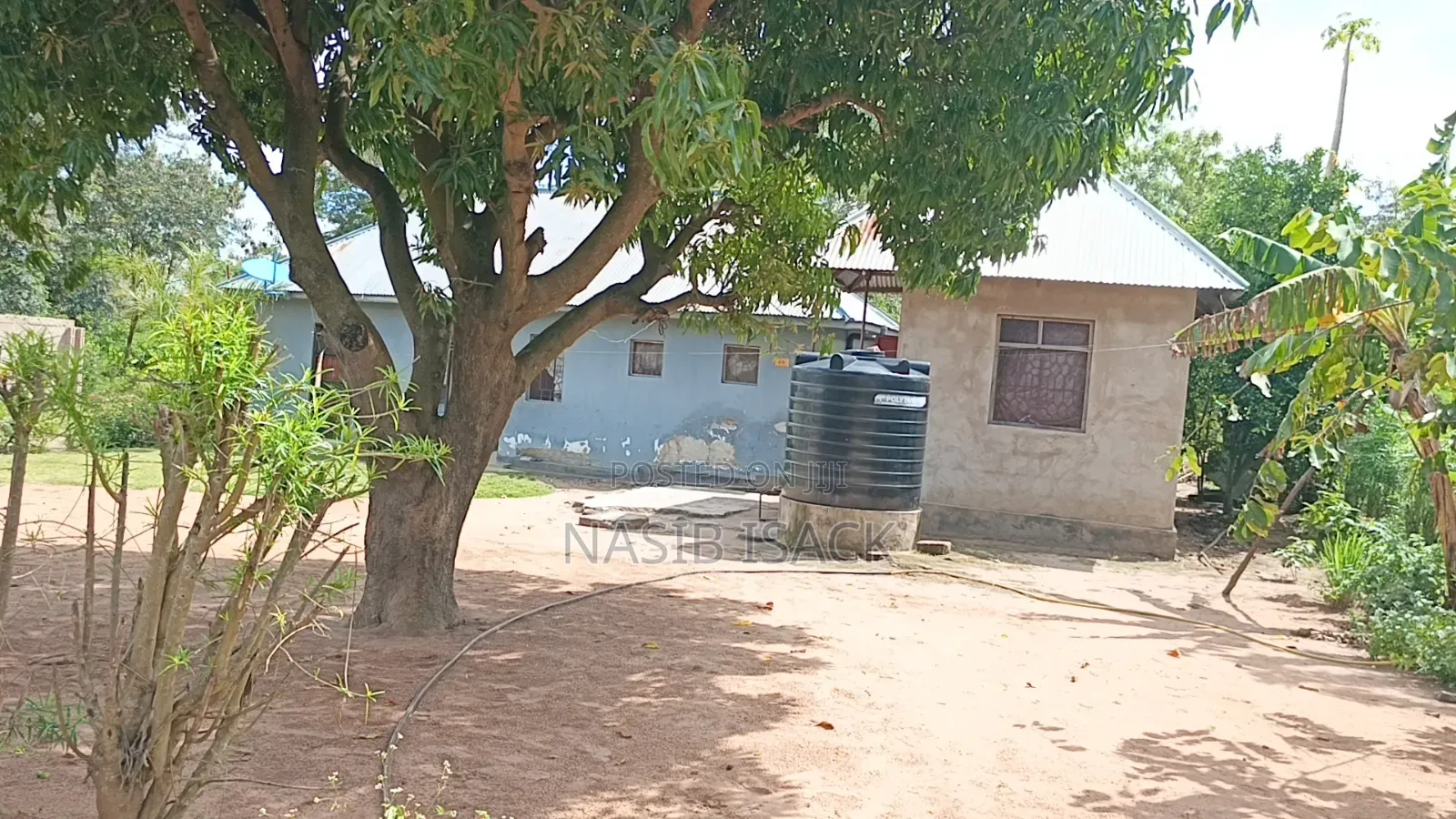 Furnished 5bdrm House in Mkolani for sale