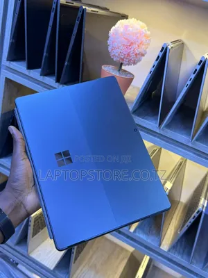Laptop Microsoft Surface Pro 8 16GB Intel Core i7 SSD 512GB