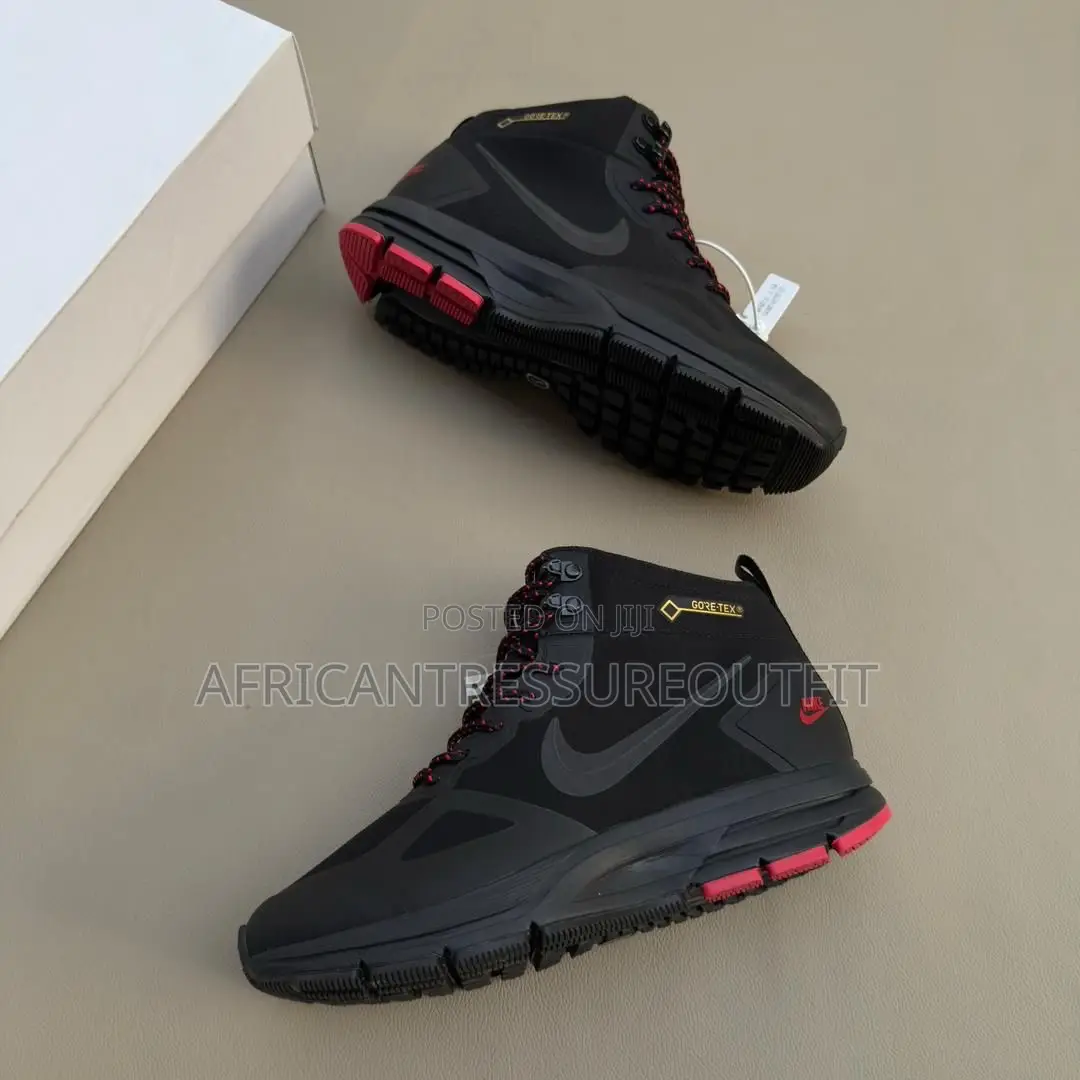Nike Goretex Zoom Structure Shoes Collection Available