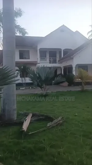 3bdrm Block of Flats in Mchakama Real Estate, Kunduchi for sale