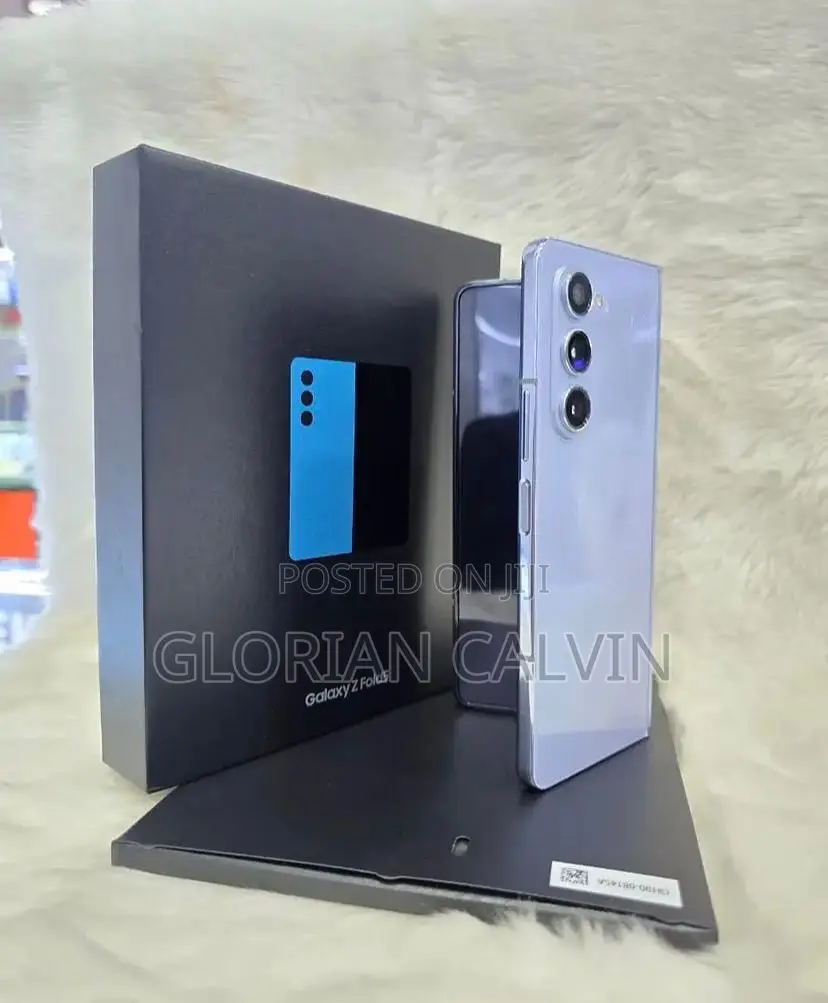 New Samsung Galaxy Z Fold 5 512 GB Gray