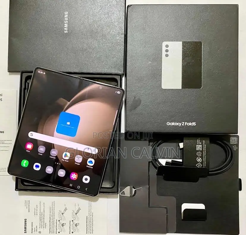 New Samsung Galaxy Z Fold4 512 GB