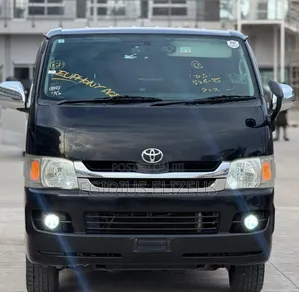 Toyota HiAce 2008 Black