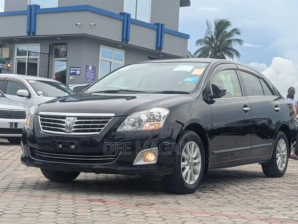 Toyota Premio 1.8 AWD 2013 Black