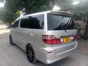 Toyota Alphard 2006 Silver