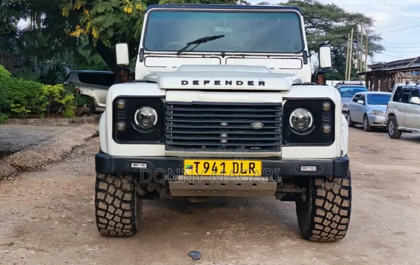 Land Rover Defender 1992 White