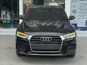 Audi Q3 2015 Black