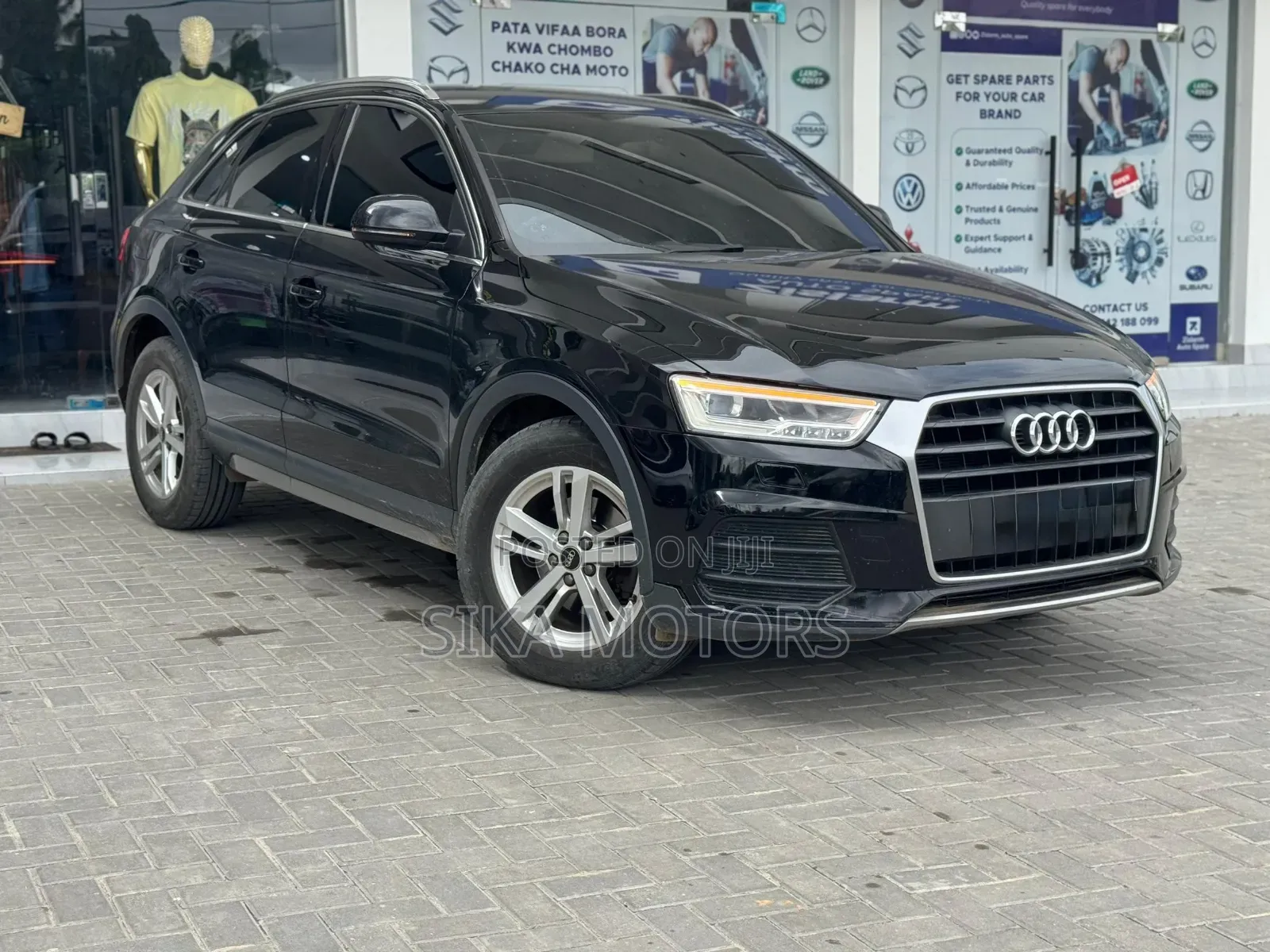 Audi Q3 2015 Black